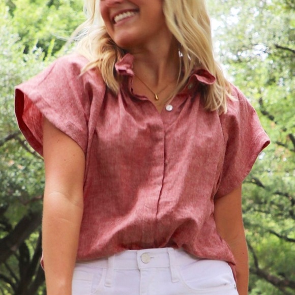 Finley Jenny Ruffle Accent Hemp Blend Pink Flutter Sleeve Shirt - Picture 2 of 8